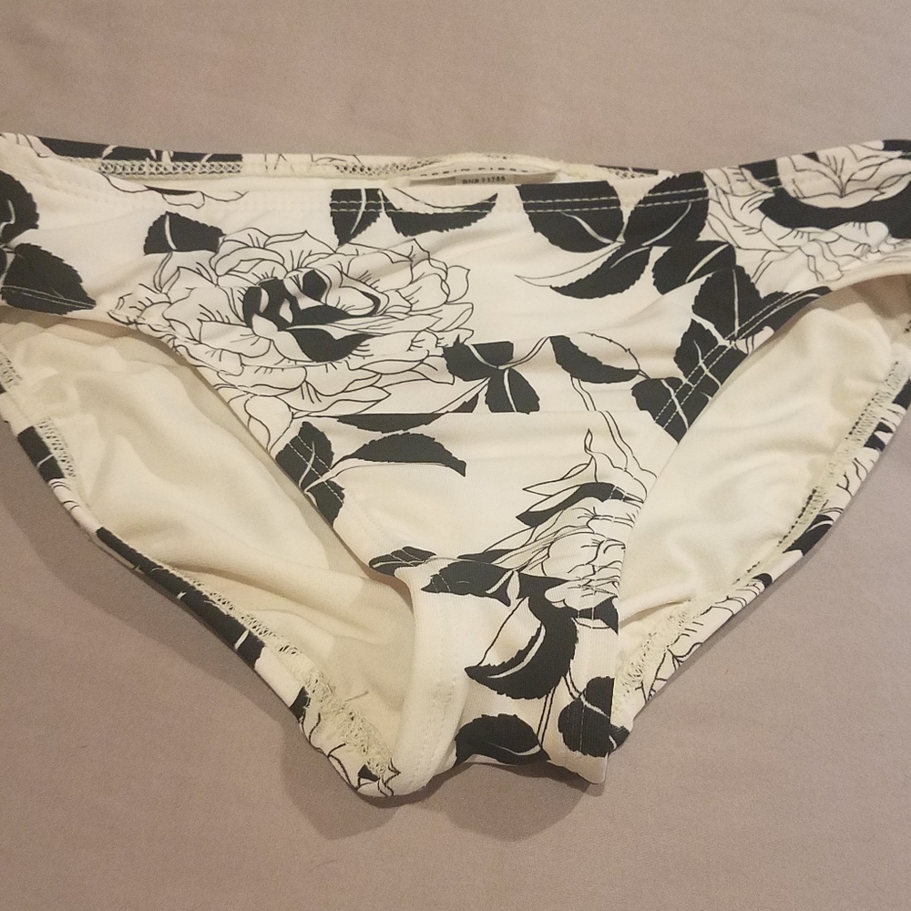 Robin Piccone bikini bottoms